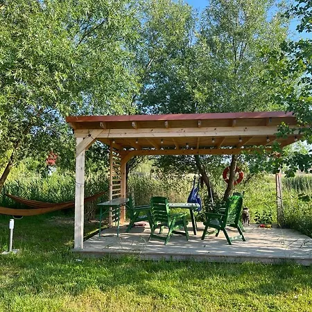 Liwia Park House *