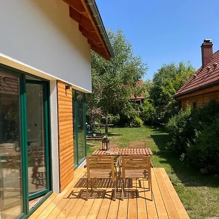 Liwia Park House بيت خشبي