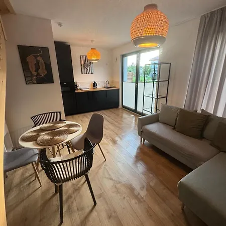 Liwia Park House * נישורזה